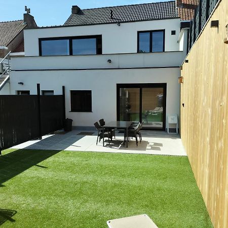 Appartement Dicht Bij Zee Oostende Exteriör bild